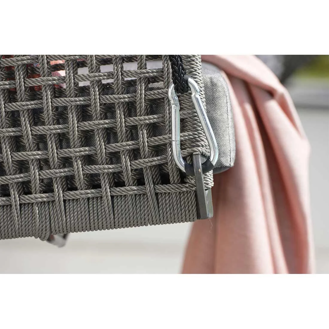 Stern Greta Schaukel Aluminium/Rope Inklusive Kissen Anthrazit/Platin/Seidengrau 7 Stern Greta Schaukel Aluminium/Rope Inklusive Kissen Anthrazit/Platin/Seidengrau – Bild 5