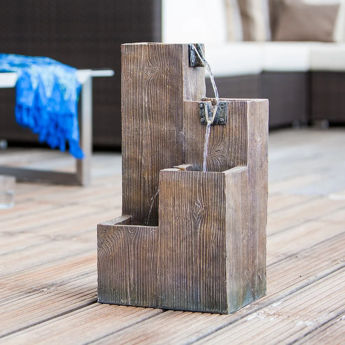 Heissner LED Stufenbrunnen Polyresin Teaklook 4 Heissner LED Stufenbrunnen Polyresin Teaklook – Bild 2