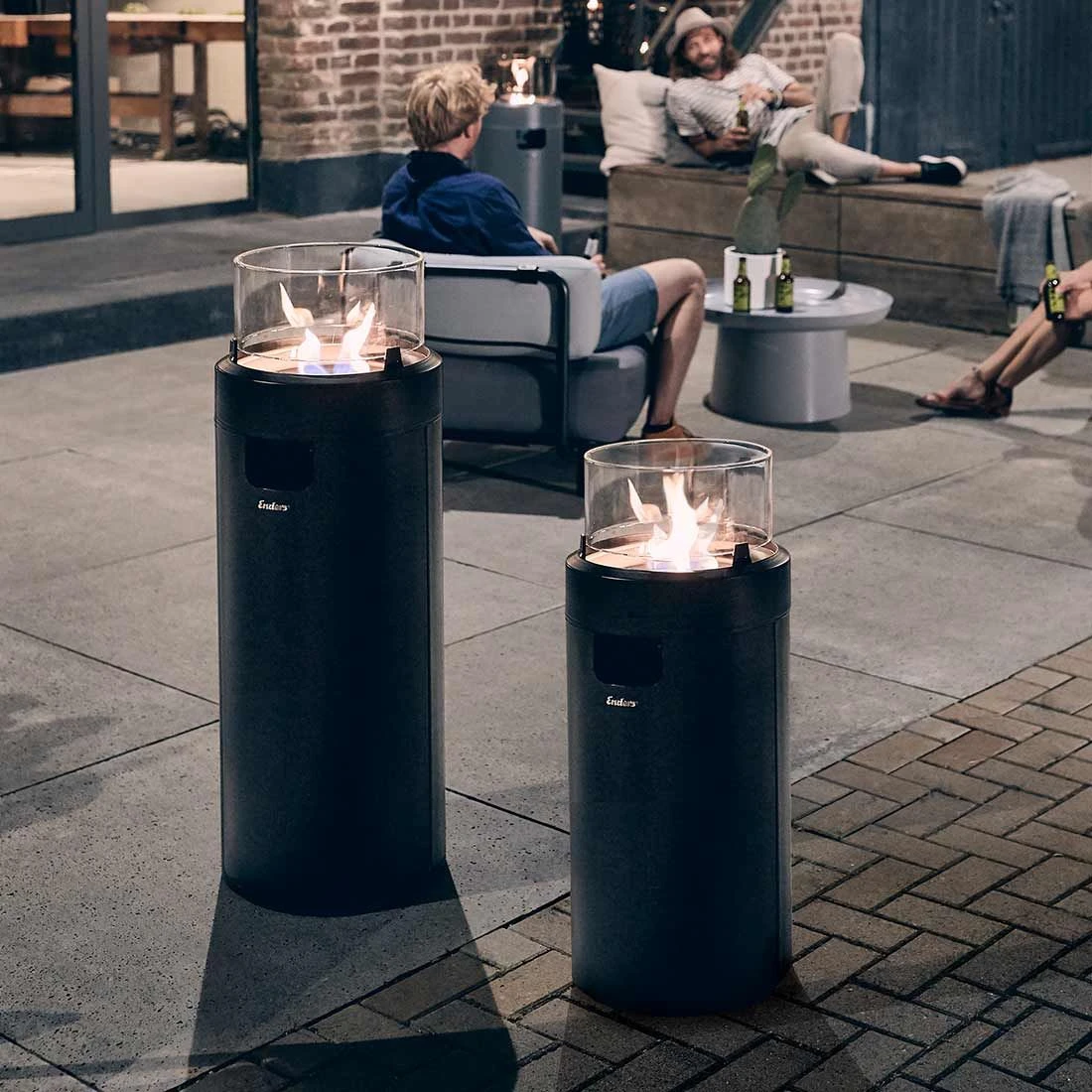 Enders NOVA LED M Gas-Feuersäule Ø36x88 Cm Edelstahl Schwarz 9 Enders NOVA LED M Gas-Feuersäule Ø36x88 Cm Edelstahl Schwarz – Bild 7