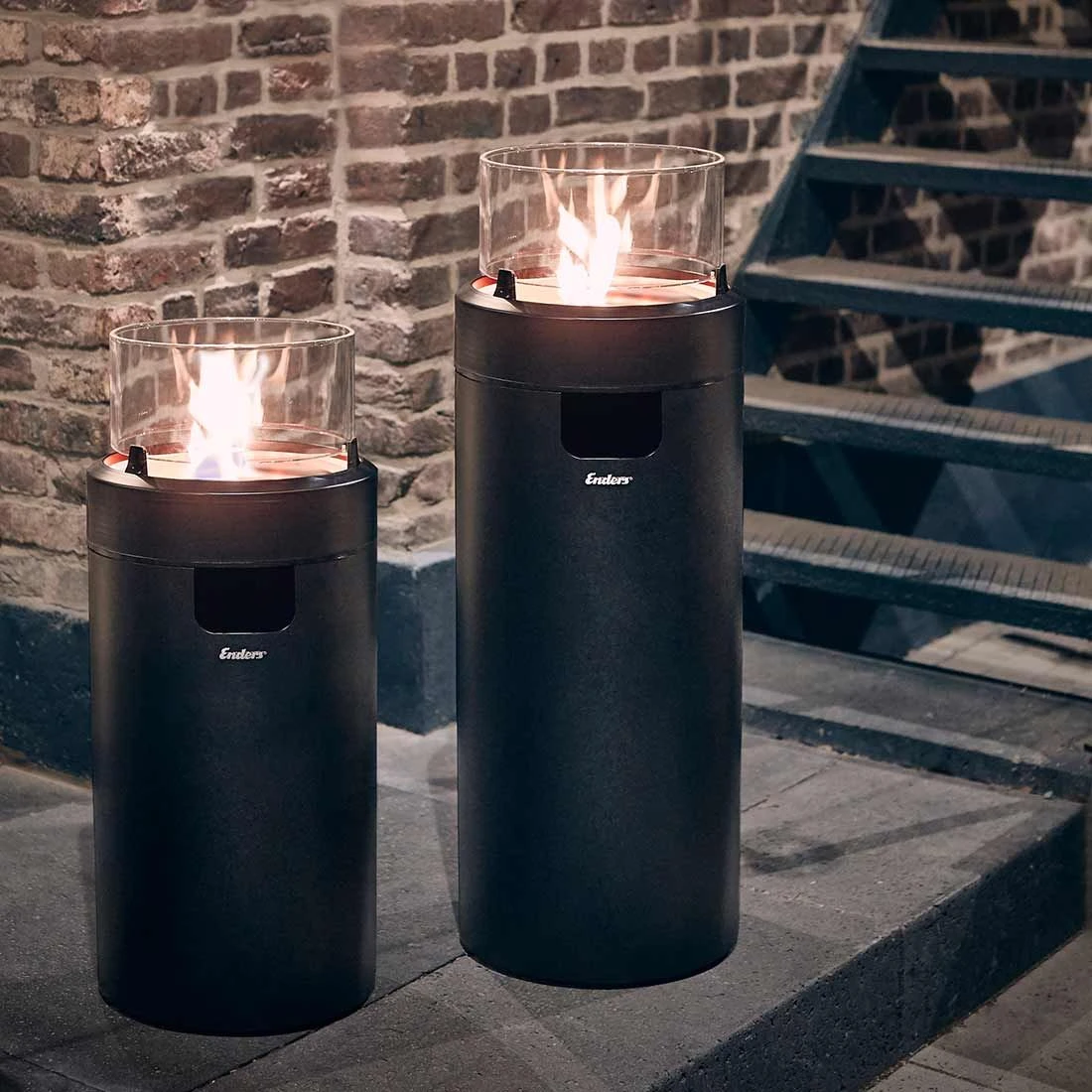 Enders NOVA LED L Gas-Feuersäule Ø36x102 Cm Edelstahl Schwarz 7 Enders NOVA LED L Gas-Feuersäule Ø36x102 Cm Edelstahl Schwarz – Bild 5