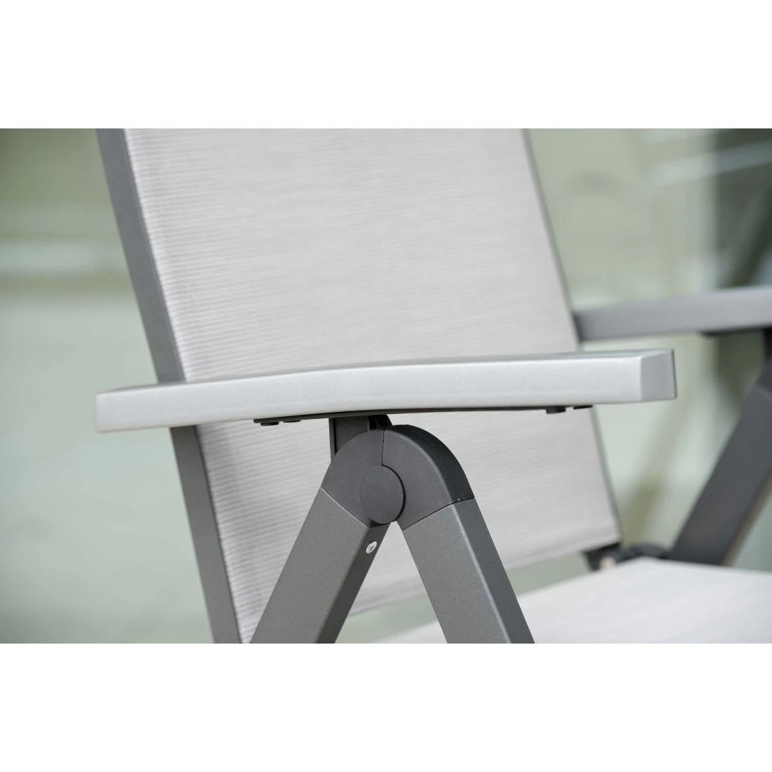 Stern New Top Klappsessel Aluminium/Textilene Anthrazit/Silber 4 Stern New Top Klappsessel Aluminium/Textilene Anthrazit/Silber – Bild 2