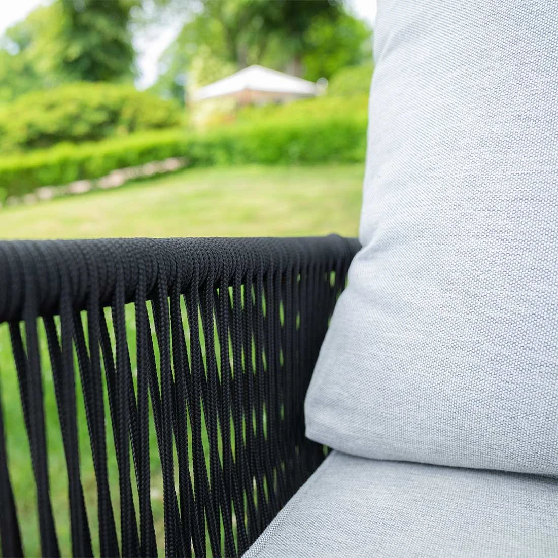 Acamp Mykonos Loungeset 4-tlg. Akazie/Rope Natur/Hellgrau/Anthrazit 5 Acamp Mykonos Loungeset 4-tlg. Akazie/Rope Natur/Hellgrau/Anthrazit – Bild 3