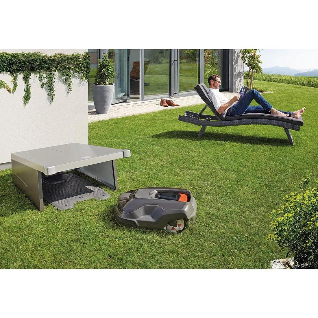 Biohort Charly Rasenrobotergarage Grau 4 Biohort Charly Rasenrobotergarage Grau – Bild 2