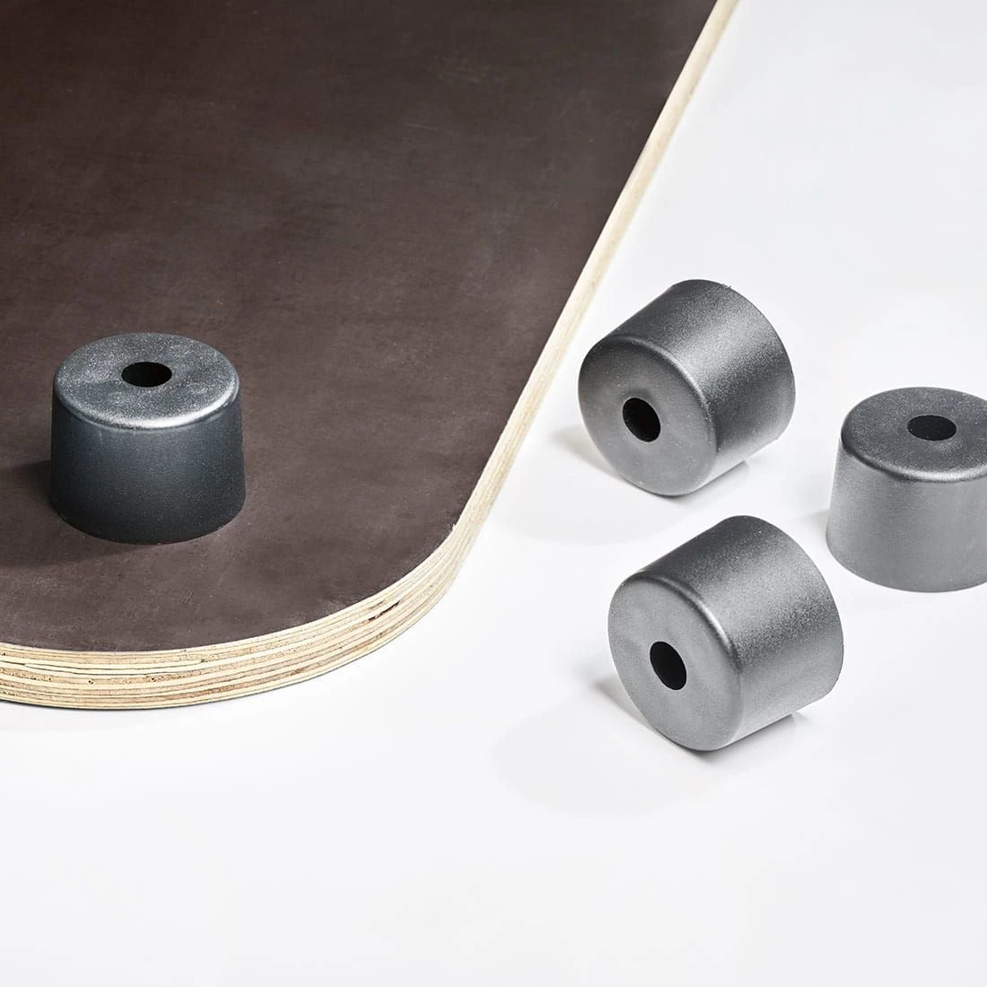 Blomus Grow Bodenplatte Mit Füßen Für Loungesessel Schwarz 3 Blomus Grow Bodenplatte Mit Füßen Für Loungesessel Schwarz