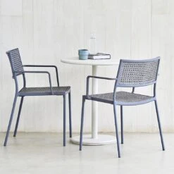 Cane-Line Less Stapelstuhl Aluminium/Geflecht Light Grey 7 Cane-Line Less Stapelstuhl Aluminium/Geflecht Light Grey -Garten Leben cane line less stapelstuhl aluminium geflecht 1463641 3