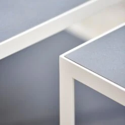 Cane-Line Level Beistelltisch 48x48cm Aluminium/Keramik Weiß/Light Grey -Garten Leben cane line level beistelltisch 48x48cm aluminium keramik 1479965 4