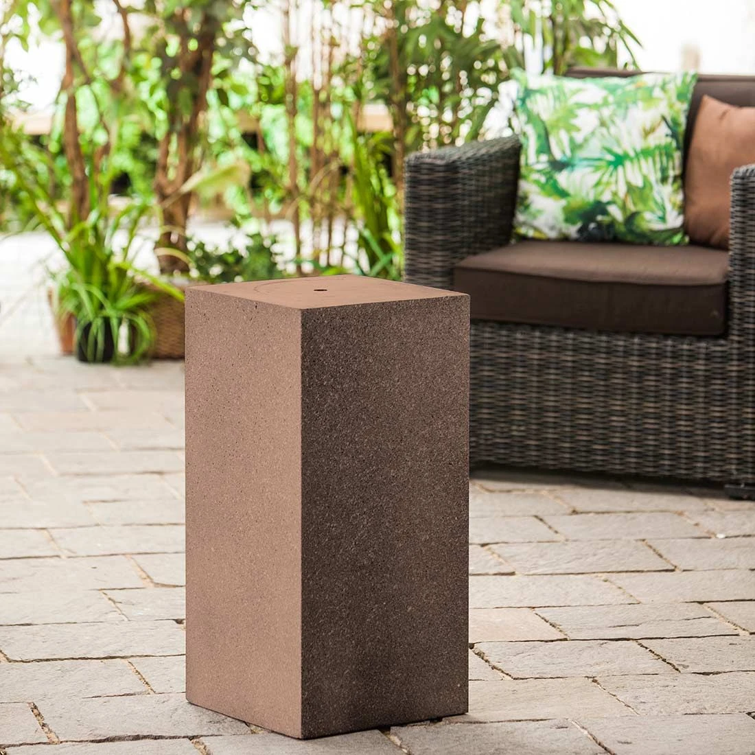 Heissner Tower Gartenbrunnen-Sockel Polystone Rostfarben 4 Heissner Tower Gartenbrunnen-Sockel Polystone Rostfarben – Bild 2