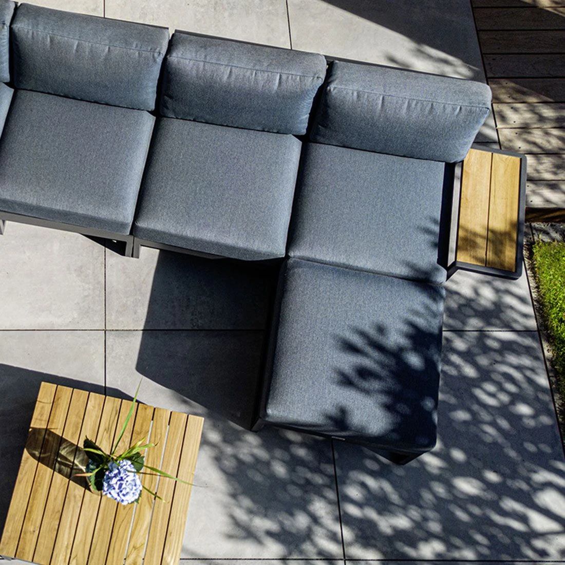 Kettler Ocean Skid Platform Hocker Aluminium/Agora Anthrazit Matt/Brisa 4 Kettler Ocean Skid Platform Hocker Aluminium/Agora Anthrazit Matt/Brisa – Bild 2