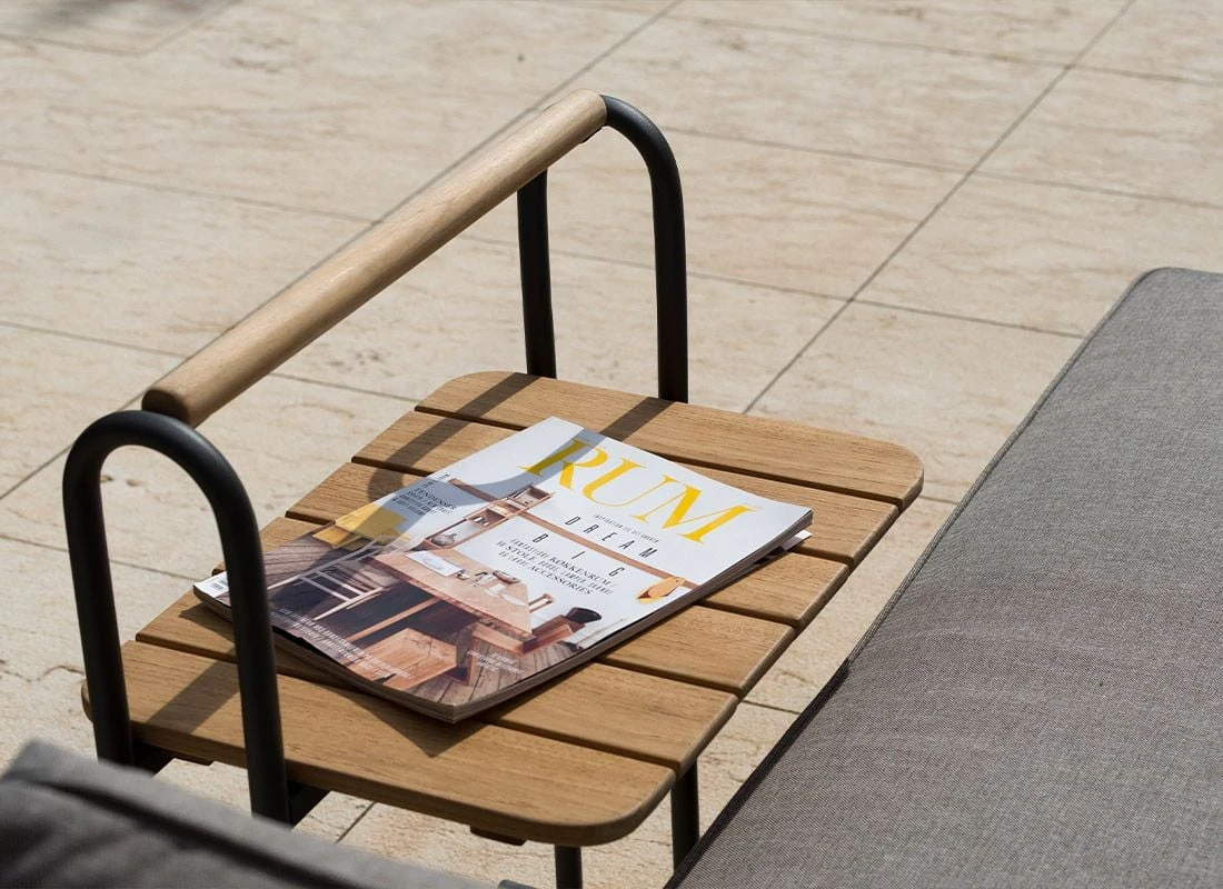 LifestyleGarden Topaz Beistelltisch 52x37,5cm Aluminium/Teakholz Magnesium Grau/Teak 6 LifestyleGarden Topaz Beistelltisch 52x37,5cm Aluminium/Teakholz Magnesium Grau/Teak – Bild 4