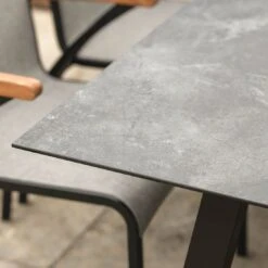 Stern Laris Dining Stapelsessel Aluminium/Textilene Schwarz Matt/Leinen Grau -Garten Leben stern laris stapelsessel aluminium textilene 1362914 10