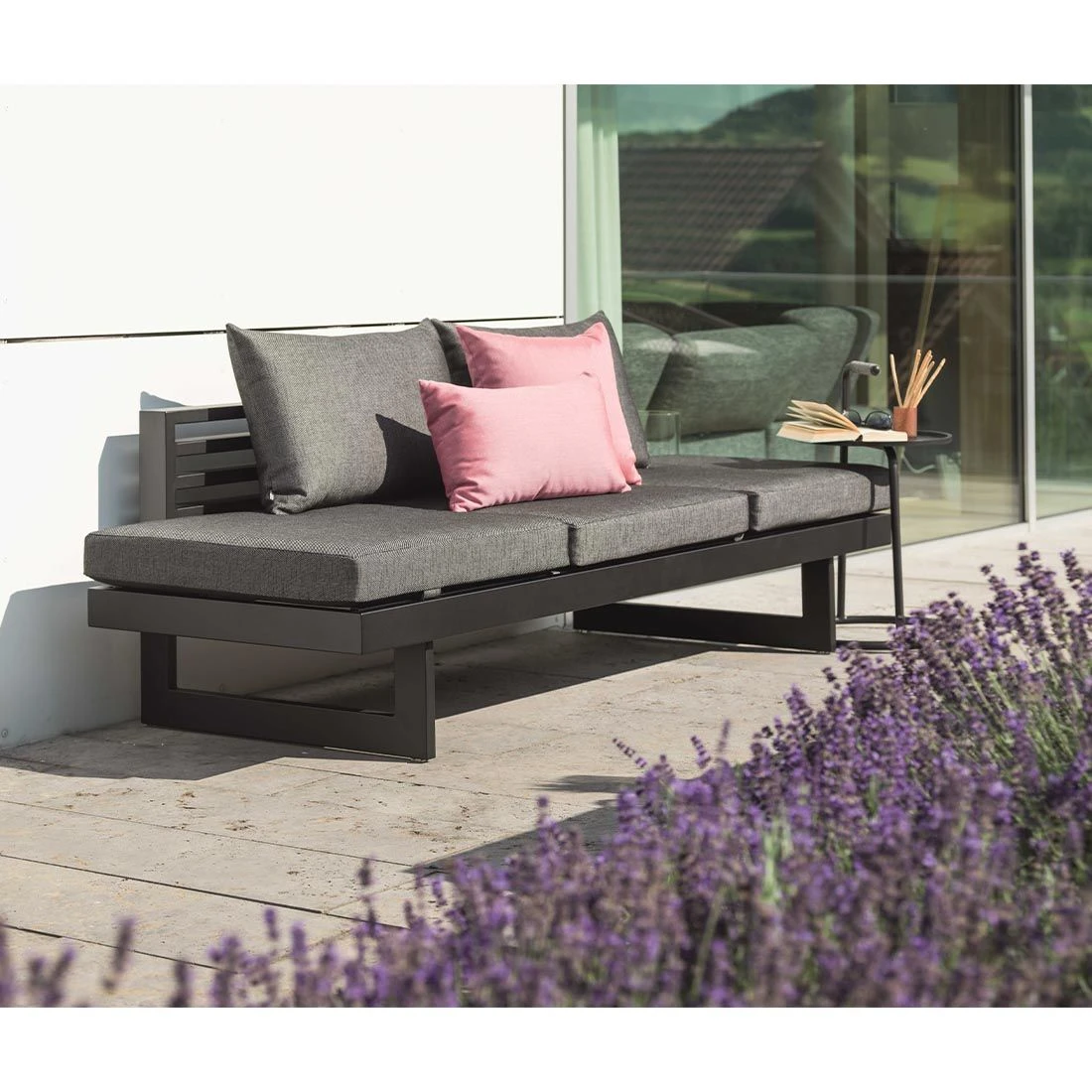 Stern New Holly Lounge/Liege Aluminium/Outdoorstoff Schwarz Matt/Seidenschwarz 3 Stern New Holly Lounge/Liege Aluminium/Outdoorstoff Schwarz Matt/Seidenschwarz
