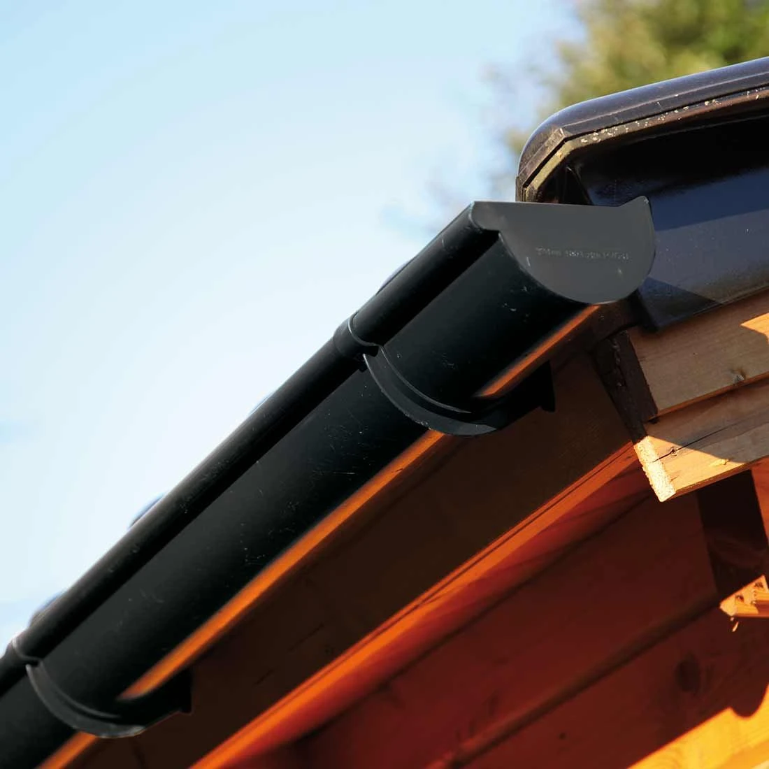 Wolff Finnhaus Dachrinne 402Ax Pult-/Flachdach Kunststoff Anthrazit 3 Wolff Finnhaus Dachrinne 402Ax Pult-/Flachdach Kunststoff Anthrazit